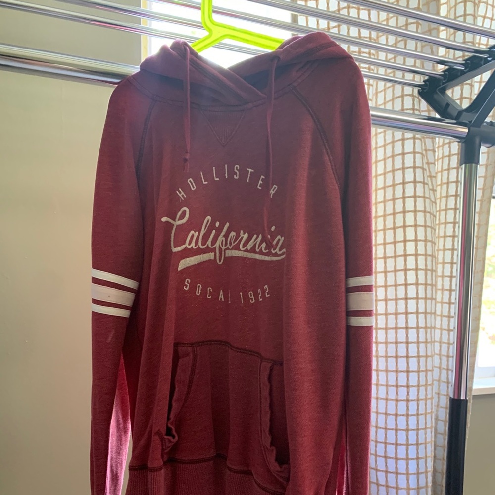 hollister sweatshirt